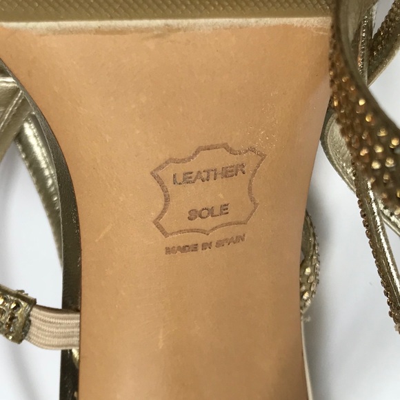 Stuart Weitzman Gold Supple Kid M9.5 Strappy Heals - Picture 3 of 8